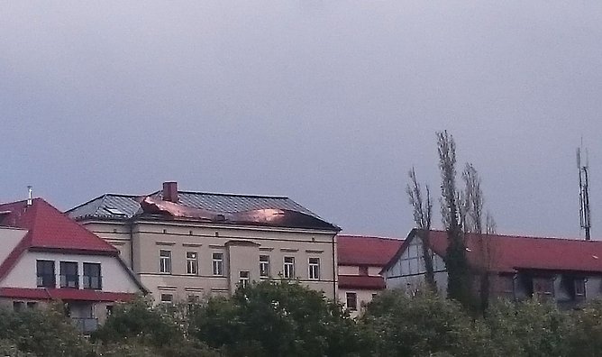 Erste Sturmsch&auml;den in der Nordh&auml;user Altstadt (Foto: Angelo Glashagel)