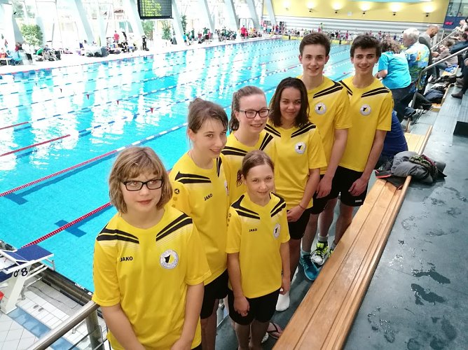 Nordhäuser Schwimmer beim Blacky Cup in Erfurt (Foto: Schwimmverein SVN 90 Nordhausen) Nordhäuser Schwimmer beim Blacky Cup in Erfurt (Foto: Schwimmverein SVN 90 Nordhausen)