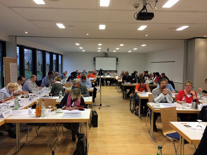 VdK Landesjuniorenvertreterkonferenz 2017 (Foto: R. Römer) VdK Landesjuniorenvertreterkonferenz 2017 (Foto: R. Römer)