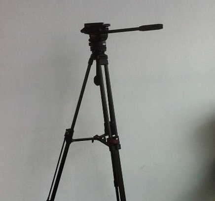 Stativ gestohlen - Polizei sucht Zeugen (Foto: Landespolizeiinspektion Nordhausen)