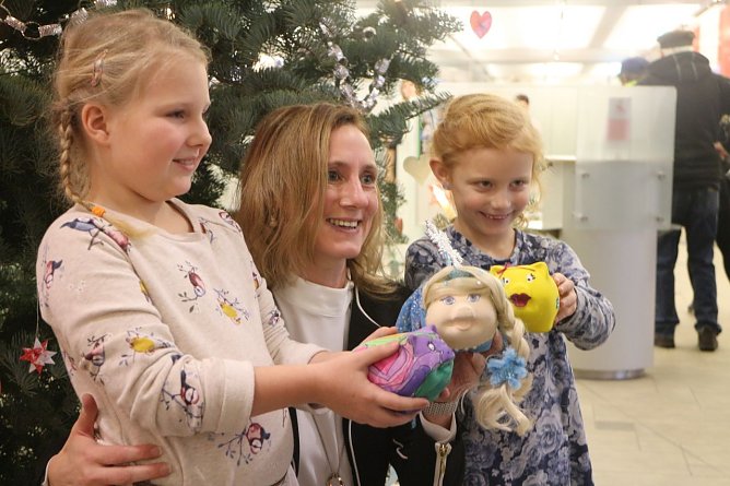 Platz eins ging an die "Eisprinzessin", Platz zwei an Merle (rechts), Platz drei an Noemi (Foto: Angelo Glashagel)