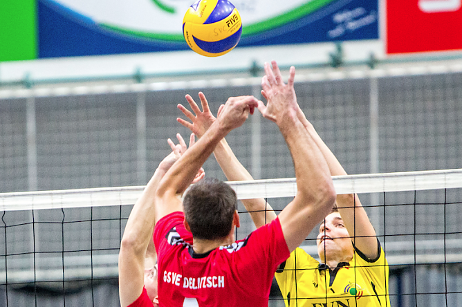 Im "Kellerduell" wird der SVC von Ben Bierwisch unterst&uuml;tzt (Foto: Sandra Arm)