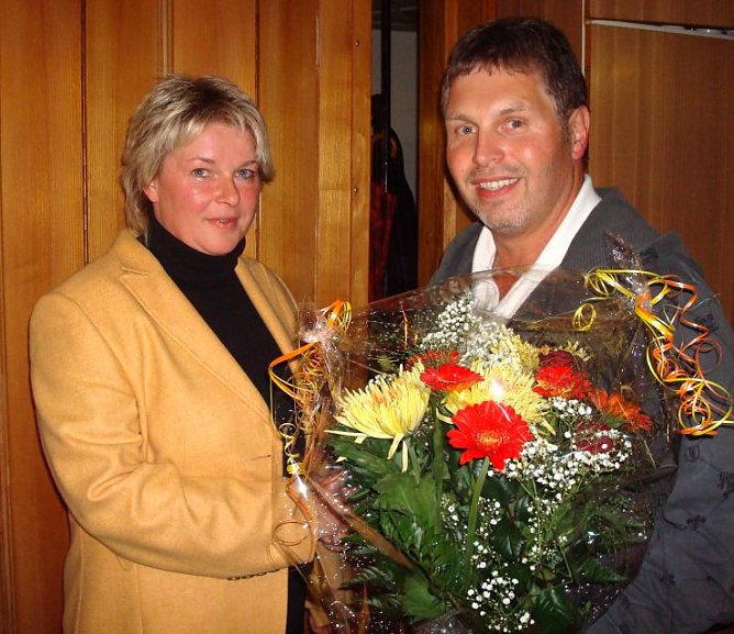 Gratulation zur Wahl (Foto: Gewerbeverein Hainleite e.V.)