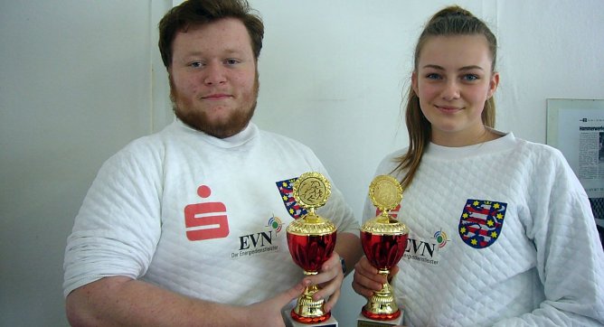 Schwarzkopf und N&uuml;&szlig;le (Foto: privat)