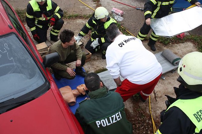 Gemeinsam ge&uuml;bt (Foto: Polizei)
