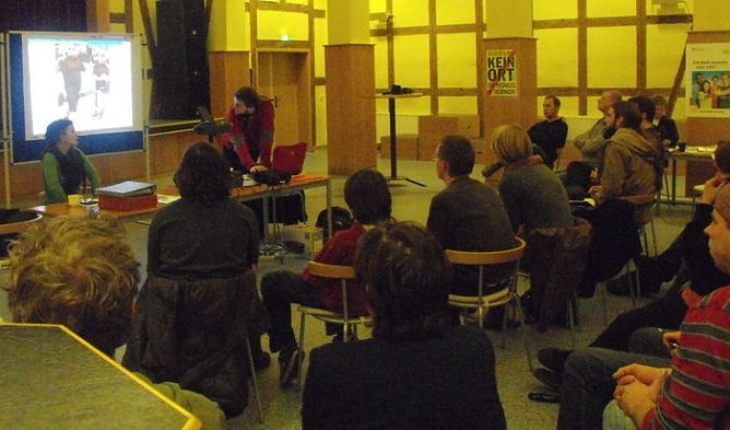 Gegen rechte Parolen (Foto: KJR) Gegen rechte Parolen (Foto: KJR)