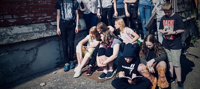 Klasse 7b ohne Sophie (Foto: Andr&aacute;s Dobi)