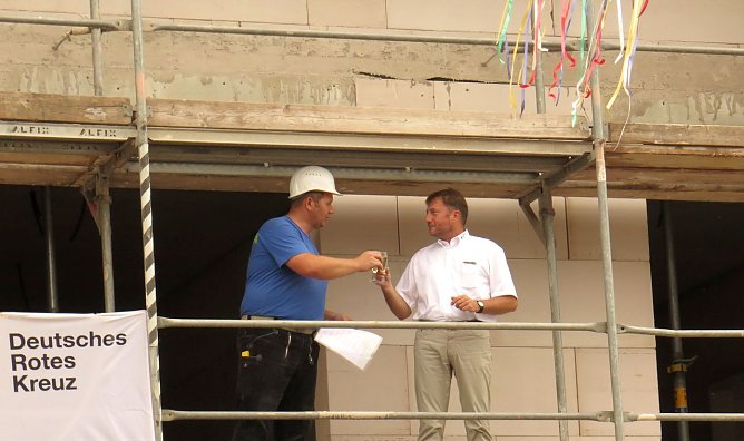 Grimm und Zocher sto&szlig;en gemeinsam an (Foto: nnz)