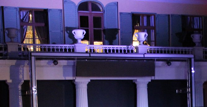 La traviata mit glanzvoller Premiere (Foto: Andr&aacute;s Dobi)