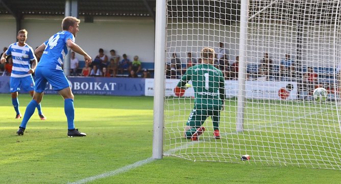 Das 1:0 ist gefallen (Foto: Bernd Peter)