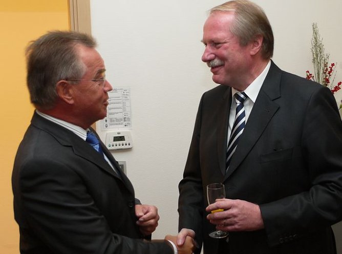 Gratuliert (Foto: nnz) Gratuliert (Foto: nnz)