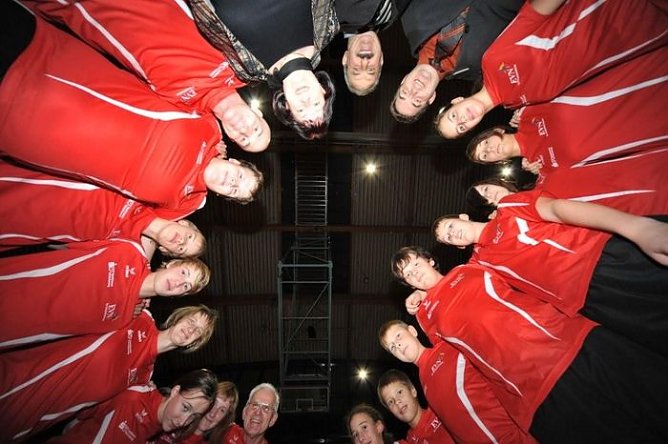 Neu eingekleidet (Foto: W. Hasselbach) Neu eingekleidet (Foto: W. Hasselbach)