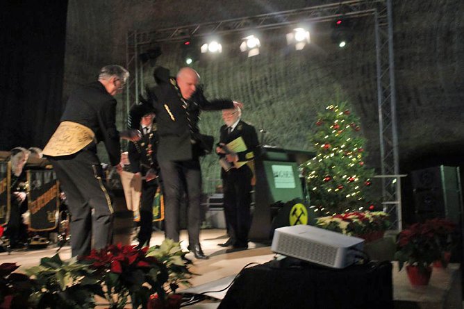 Tradition trifft Zukunft (Foto: Karl-Heinz Herrmann) Tradition trifft Zukunft (Foto: Karl-Heinz Herrmann)