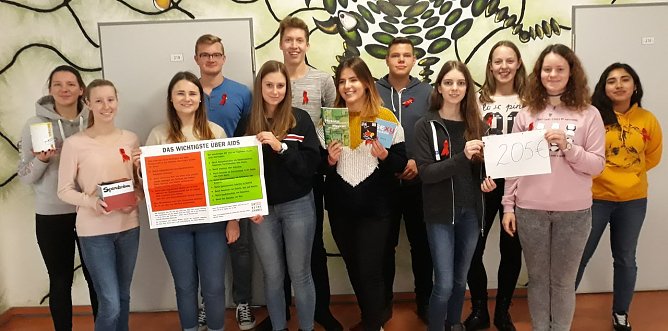 Spende &uuml;bergeben (Foto: privat)