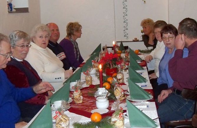 Ausklang eines Jahres (Foto: R. Funke) Ausklang eines Jahres (Foto: R. Funke)