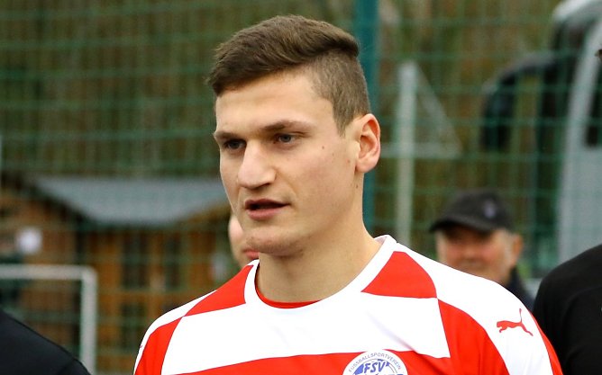 Esdorf bei einem Testspiel in Sangerhausen (Foto: Bernd Peter)