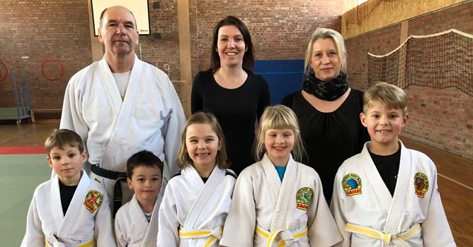 Spende &uuml;bergeben (Foto: privat)