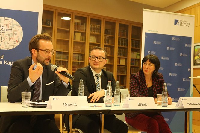 Russland und die EU - Gespr&auml;chsrunde im B&uuml;rgerhaus (Foto: Angelo Glashagel)