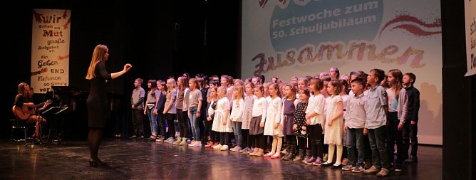 50 Jahre KKS - Feierlichkeiten im Theater Nordhausen (Foto: Angelo Glashagel) 50 Jahre KKS - Feierlichkeiten im Theater Nordhausen (Foto: Angelo Glashagel)