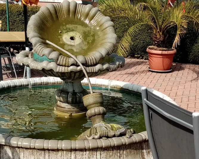 Besch&auml;digter Zierbrunnen in Ilfeld (Foto: Landespolizeiinspektion Nordhausen)