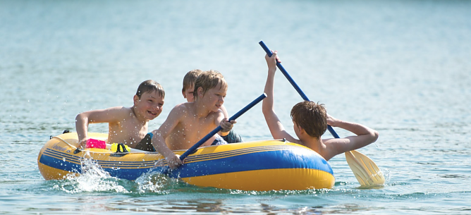 Pack die Badehose ein - ab morgen sind Kiesschacht und das Salzaquellbad wieder ge&ouml;ffnet (Foto: Badehaus Nordhausen)