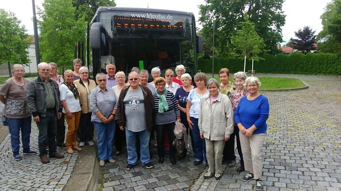 Auf in die Therme - unter diesem Motto charterte die  Rheuma-Liga Nordhausen Ende Mai einen Bus. Die allj&auml;hrliche Tagesfahrt der Selbsthilfegruppe f&uuml;hrte diesmal nach Bad Langensalza (Foto: Christiane Wendel)