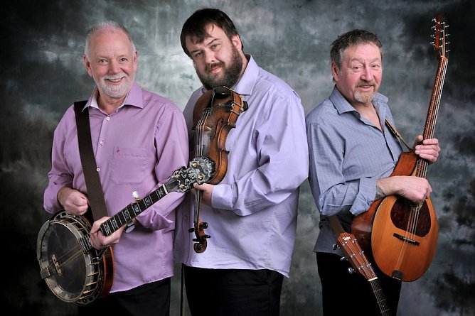 Zu Gast ist wieder einmal North Sea Gas, das bekannte Trio aus Britanniens Norden (Foto: Olaf Schulze)