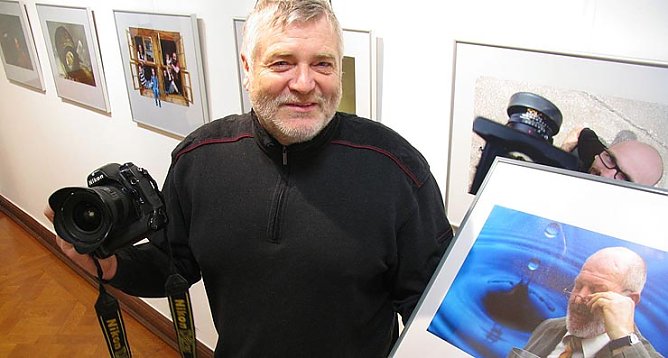 Roland Obst präsentiert Fotografien im Kunsthaus (Foto: psv) Roland Obst präsentiert Fotografien im Kunsthaus (Foto: psv)