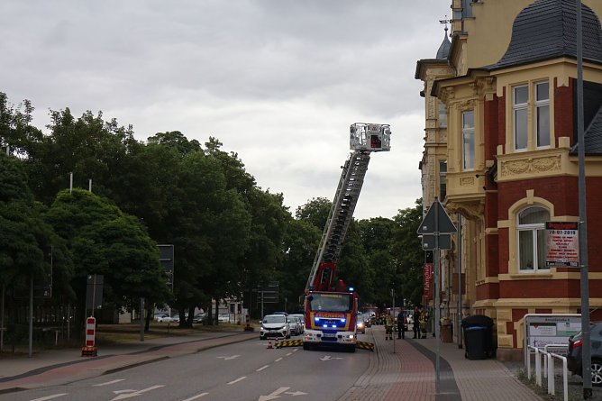 Einsatz in der Arnoldstraße (Foto: Angelo Glashagel) Einsatz in der Arnoldstraße (Foto: Angelo Glashagel)