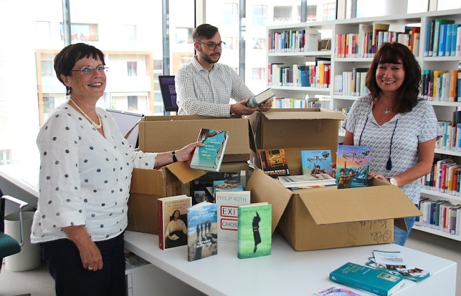 Bibliothek (Foto: Stad NDH) Bibliothek (Foto: Stad NDH)