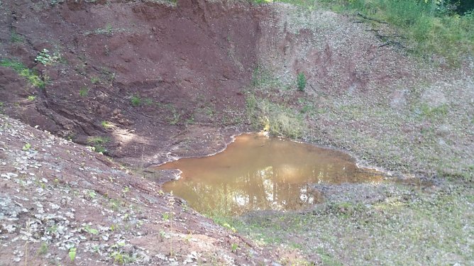 Baugrube im Ausgrabungsgebiet (Foto: Steffen Iffland) Baugrube im Ausgrabungsgebiet (Foto: Steffen Iffland)