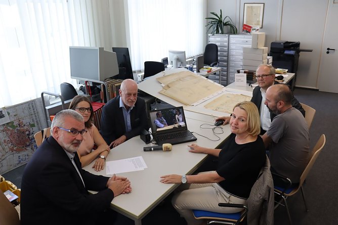 Das Stadtarchiv erhielt digitale Zeitzeugenberichte zur Zerst&ouml;rung der Stadt (Foto: Pressestelle Stadt Nordhausen)