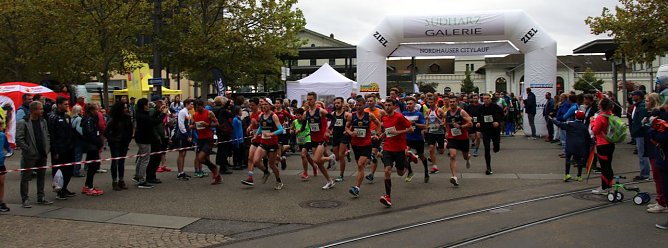 15. Nordhäuser City-Lauf gestartet (Foto: Angelo Glashagel) 15. Nordhäuser City-Lauf gestartet (Foto: Angelo Glashagel)