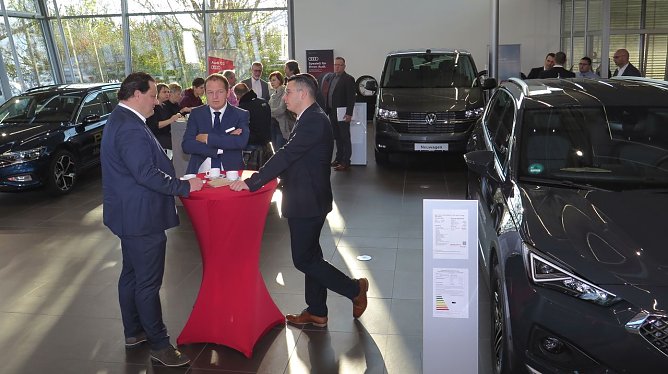 Business-Bruch im Autohaus Albertsmeyer (Foto: nnz)