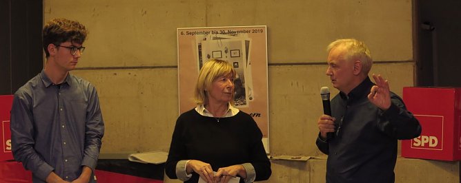 Gespr&auml;ch der Generationen (Foto: nnz)