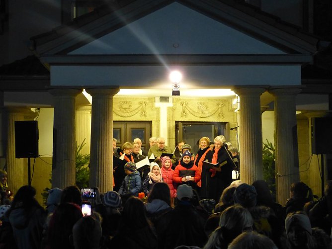 4. T&uuml;rchen am Theater-Adventskalender (Foto: Theater Nordhausen/Loh-Orchester Sondershausen GmbH)