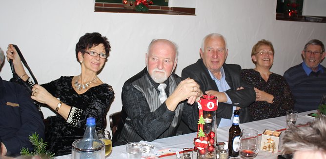 Gemischter Chor (Foto: H.Poerschke) Gemischter Chor (Foto: H.Poerschke)