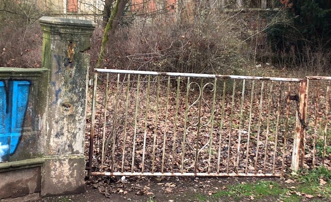 Zaun am Lindenhof (Foto: J.Prophet)