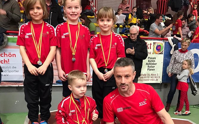 HSG-Nachwuchs (Foto: M.Bachmann) HSG-Nachwuchs (Foto: M.Bachmann)