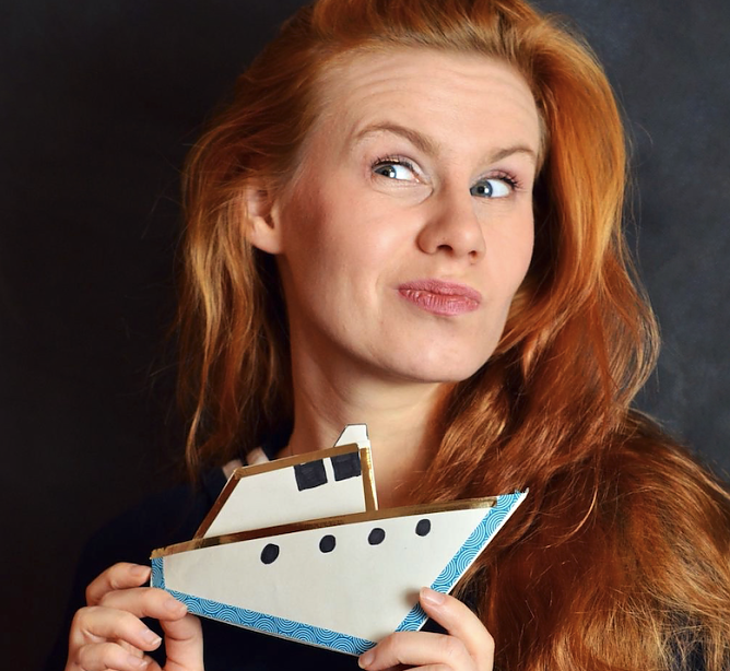 Schauspielerin und Poetry Slammerin Marie - Theres Schwinn hat vier Jahre als Unterhaltungsmatrosin auf See verbracht (Foto: Echte Nordh&auml;user Traditionsbrennerei)