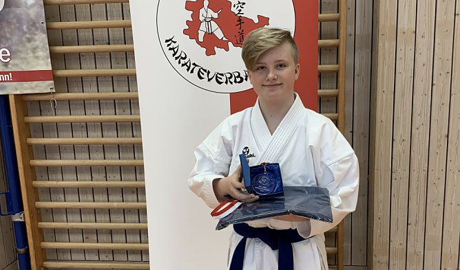 Nico Reim als Nachwuchssportler geehrt  (Foto: Sven Schr&ouml;ter)