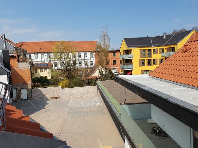Blick in den Innenhof (Foto: Städtische Wohnungsbaugesellschaft mbH Nordhausen ) Blick in den Innenhof (Foto: Städtische Wohnungsbaugesellschaft mbH Nordhausen )