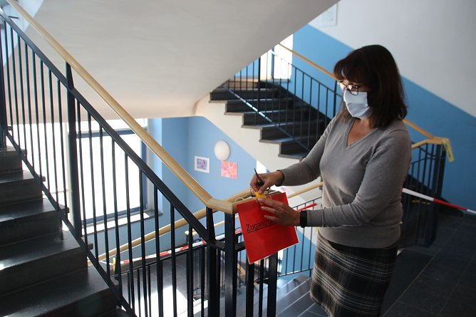 Vorbereitungsma&szlig;nahmen in der Staatlichen Grundschule Bertolt Brecht in der Stadt Nordhausen (Foto: Pressestelle Stadt Nordhausen)