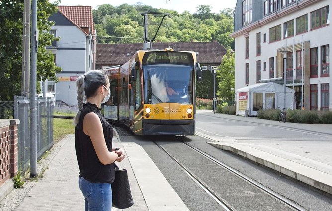 Im &Ouml;PNV ist der Mund-Nasen-Schutz weiterhin Pflicht (Foto: Pressestelle Landratsamt Nordhausen)
