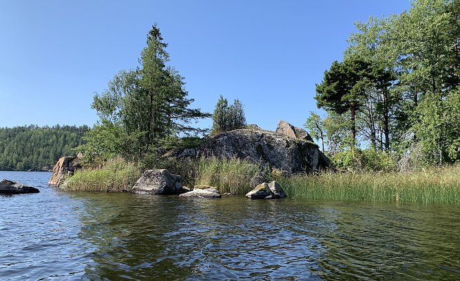 Sommerlicher See in S&uuml;dschweden (Foto: oas)