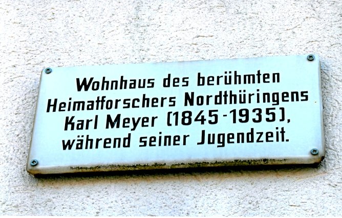 Schild an der Beethoven-Straße 26 in Görsbach (Foto: H.Kneffel) Schild an der Beethoven-Straße 26 in Görsbach (Foto: H.Kneffel)