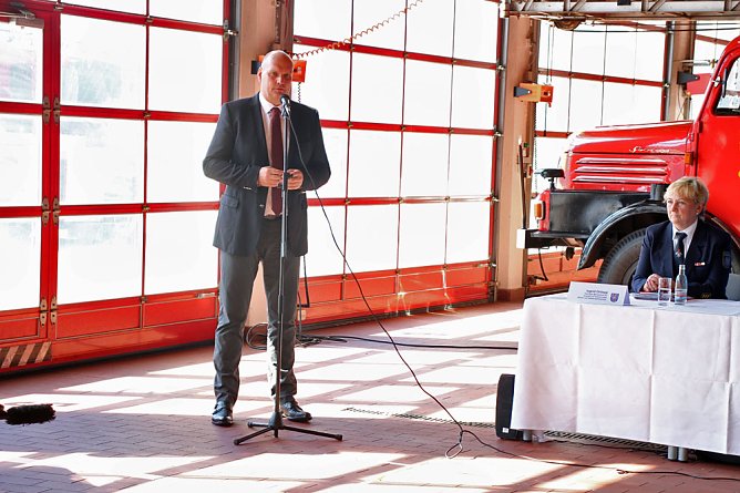 Thüringer Jugend wieder mehr von Feuerwehr begeistert (Foto: Karl-Heinz Herrmann) Thüringer Jugend wieder mehr von Feuerwehr begeistert (Foto: Karl-Heinz Herrmann)