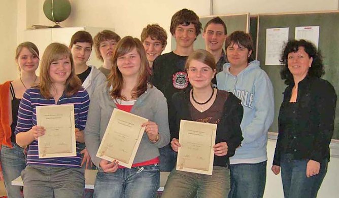 Gewinner: Marie Sieckel, Vanessa Ehrhardt und Nicole Aderhold (v.l.n.r.) (Foto: nnz) Gewinner: Marie Sieckel, Vanessa Ehrhardt und Nicole Aderhold (v.l.n.r.) (Foto: nnz)