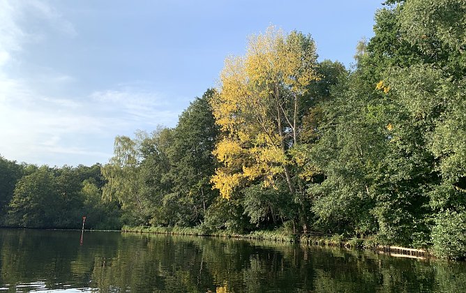 Kanal in einem Brandenburgischen See (Foto: oas) Kanal in einem Brandenburgischen See (Foto: oas)