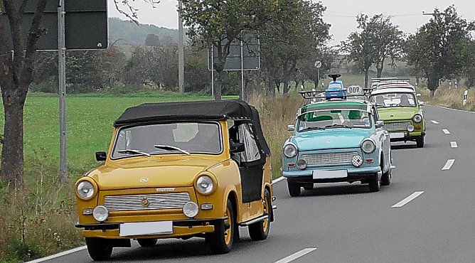 Oldtimer-Ausfahrt (Foto: U.Reinboth) Oldtimer-Ausfahrt (Foto: U.Reinboth)